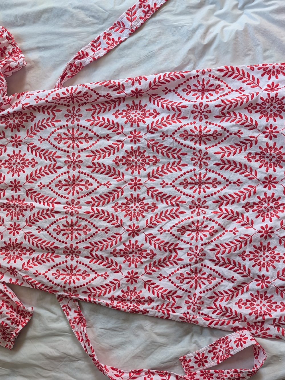 Ann Taylor Red White Floral Eyelet Dress Tie Waist Short Sleeve Dress Sz XS - Picture 8 of 12